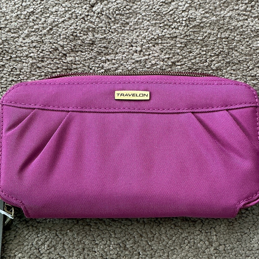Travelon Pink RFID Blocking Phone Wallet with Wrist Strap